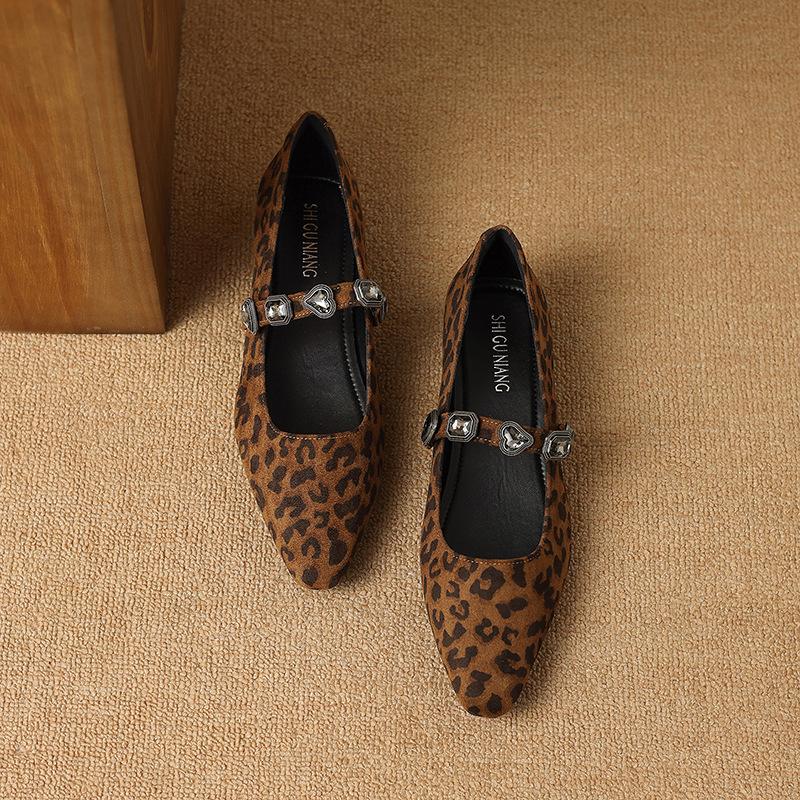 286-19 Low-heeled Versatile Single Shoes 2025 Spring and Summer Popular New Temperament Light-mouth Shoes Retro Small Leather Shoes