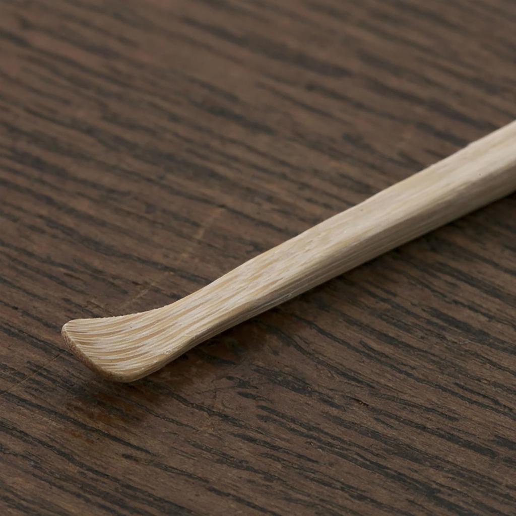 Kai Seki Magoroku Bamboo Earpick HC3525 (Small Plate)