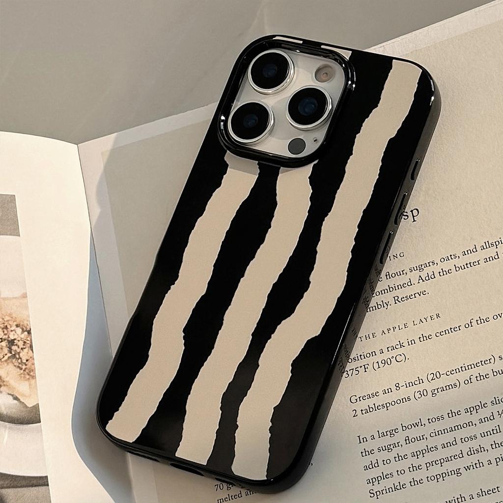 Schwarz-Weiß-Kunst Geeignet für iPhone 16 Handyhülle Apple 15 Schutzhülle 13 Silikon 14 Persönlichkeit Streifen 11 Weiche Hülle