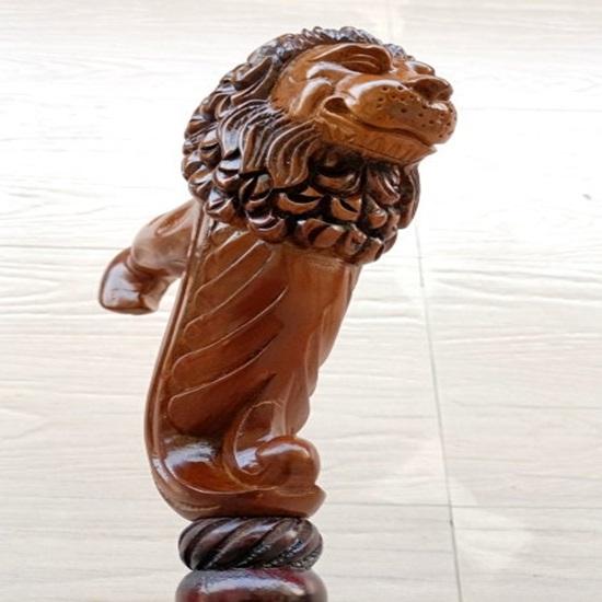 Bengala Cabeça de Leão Bengala de Madeira Design Arte Cabo Ergonômico para Palma Madeira Entalhada Andar Presentes para Saúde e Cuidados Presente de Halloween