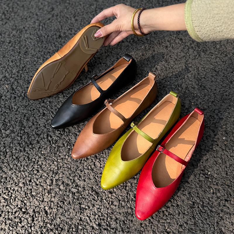 Johnature Retro Buckle Strap Pointed Toe Soft Soled Soft Cowhide Women's Genuine Leather Flats Shoes