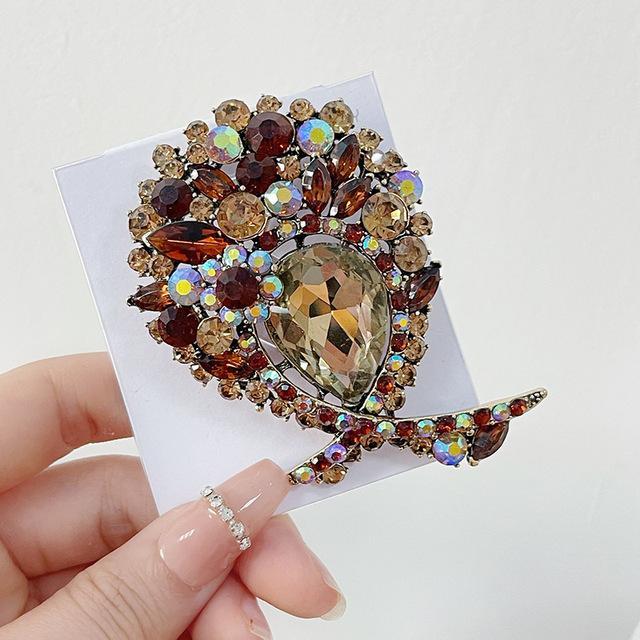 

Супер-флеш-сплав со стразами, брошь-цветок для девочки, милая булавка, популярные модные аксессуары для корсажа