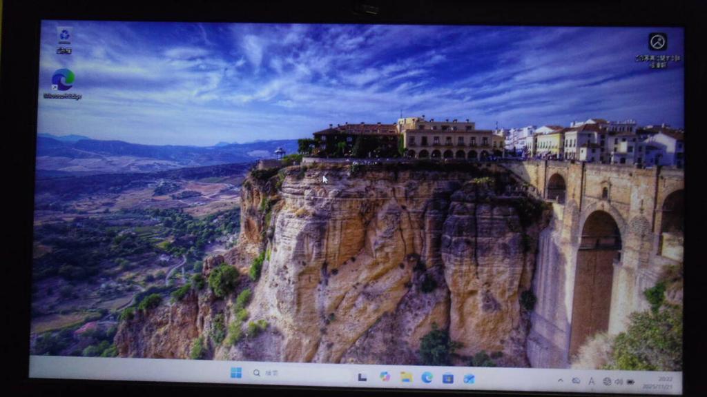 [USED] Laptop NEC VersaPro VRT25F-5 Core i5 7th Gen 16GB 256GB SSD DVDRW Windows 11 Pro Japan Store