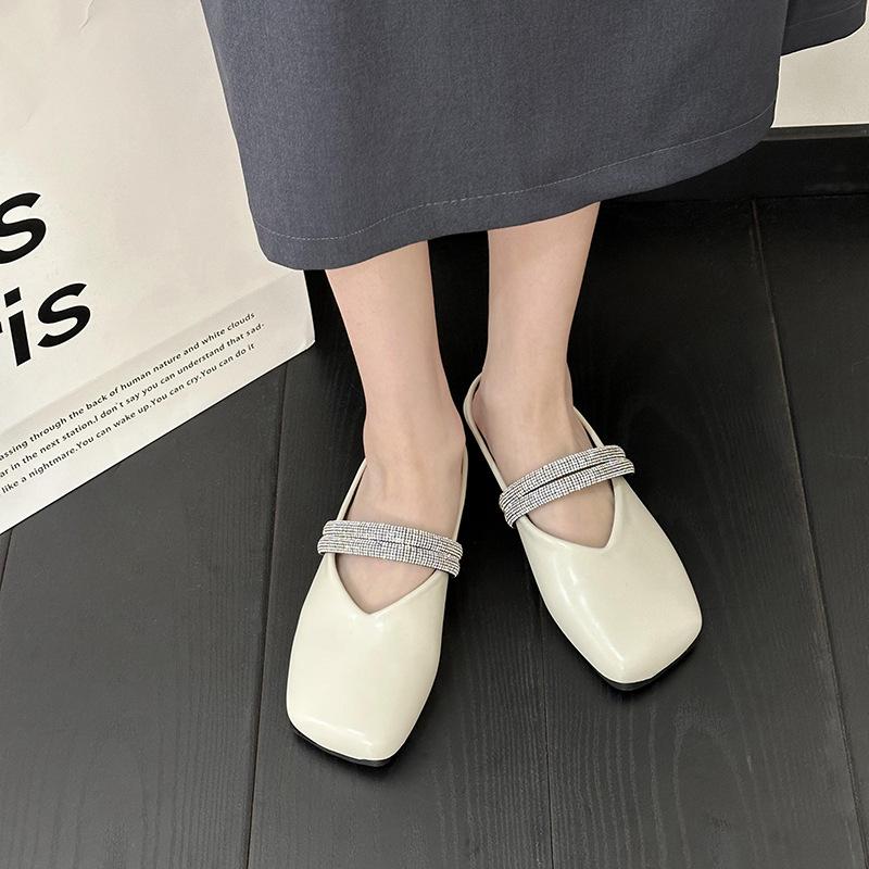 Women Baotou Half Slippers French Square Head Flat-bottomed Slipper Lightweight PU Leather Casual Slippers Women's Muller Slides