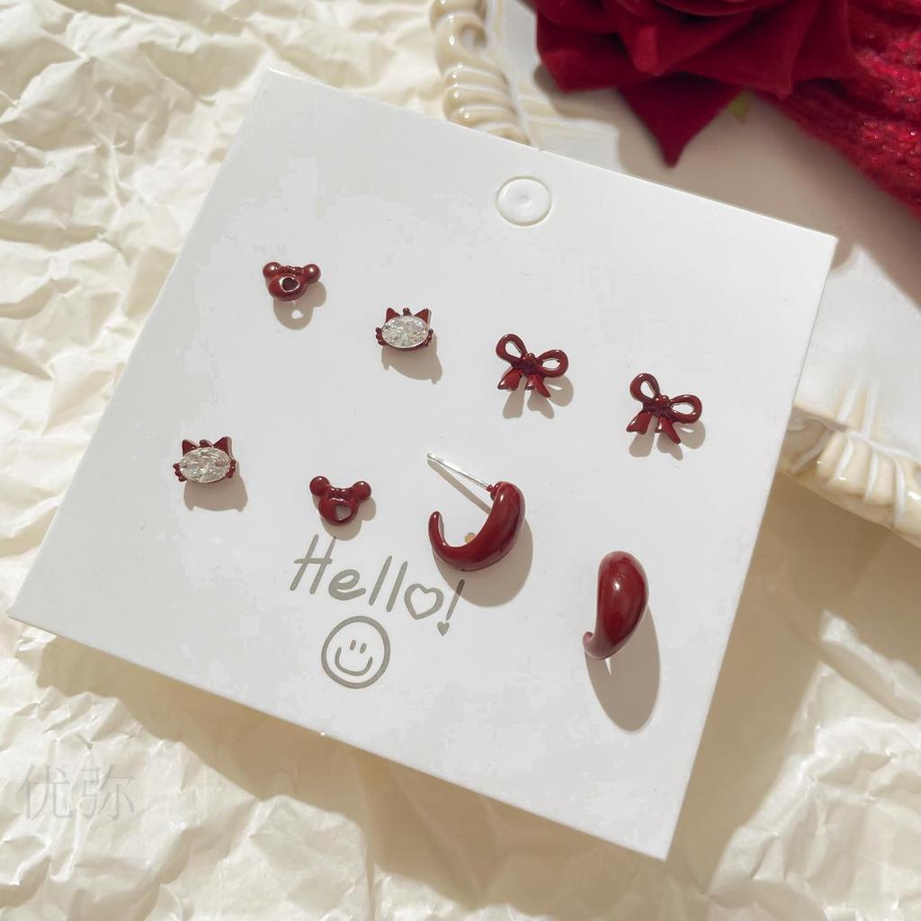 Elegante rote Angora Schleifenohrringe: Exquisites, Süßes, Vielseitiges Accessoire für Herbst und Winter