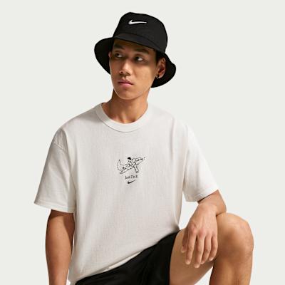 Nike Sportswear T Shirts Men's Sail White Crew Neck Moderate