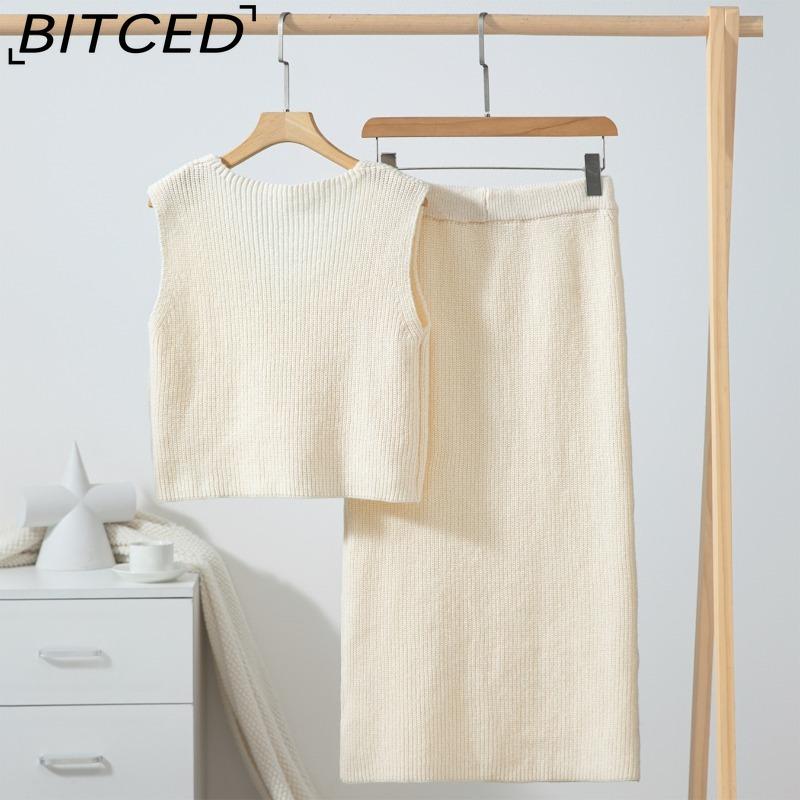 BITCED Spring/Summer 3D Floral Knit Waist-cinched Dress with Sleeveless Vest Top Two-Piece Set