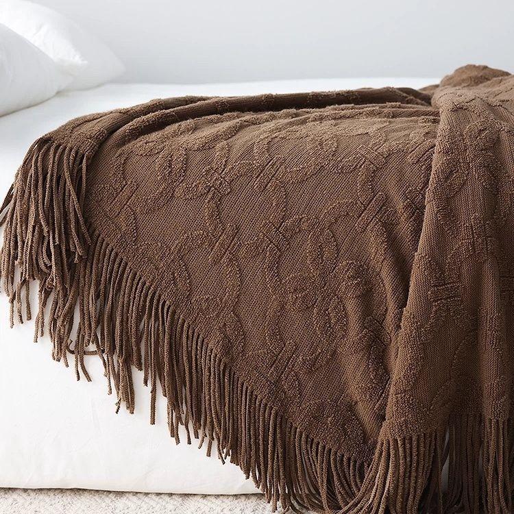 American Vintage Πλεκτή Κουβέρτα Κρεβατιού & Ριχτάρι Καναπέ - Μακρύ Καφέ Κάλυμμα με Σκανδιναβικό Μινιμαλιστικό Σχέδιο