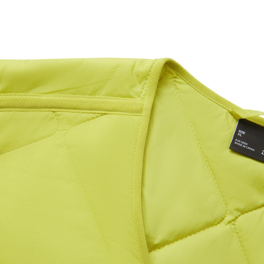 Li-Ning Water-Resistant Loose Solid Color Single-Breasted V-Neck Long Sleeve Cotton Jacket Men jackets Apple-Green AJMU147-7