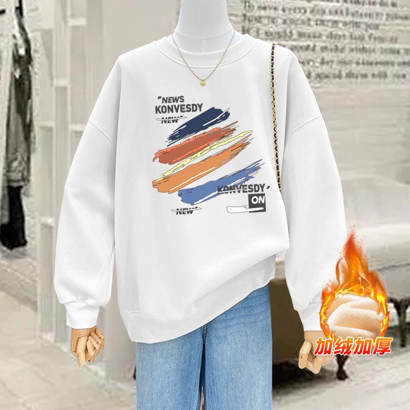 Fashion printing round neck velvet thickened pullover 2025 autumn and winter new popular foreign style age-reducing sweater women