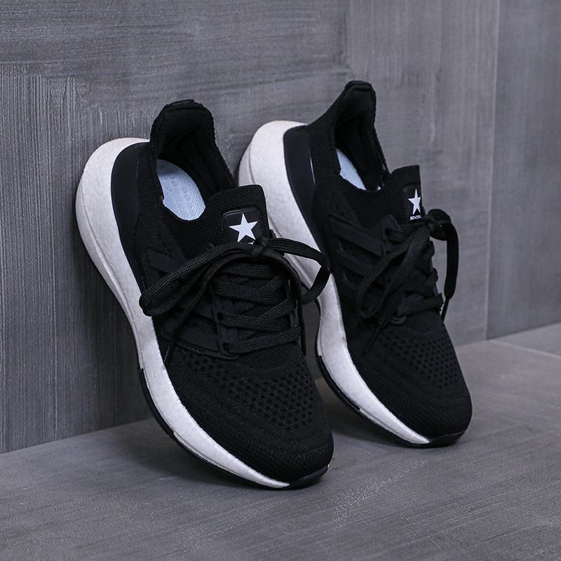 

Men s Shoes Summer Mesh Breathable Sports Shoes Soft Sole Shock-Absorbing Running Shoes Casual Shoes for Women 45