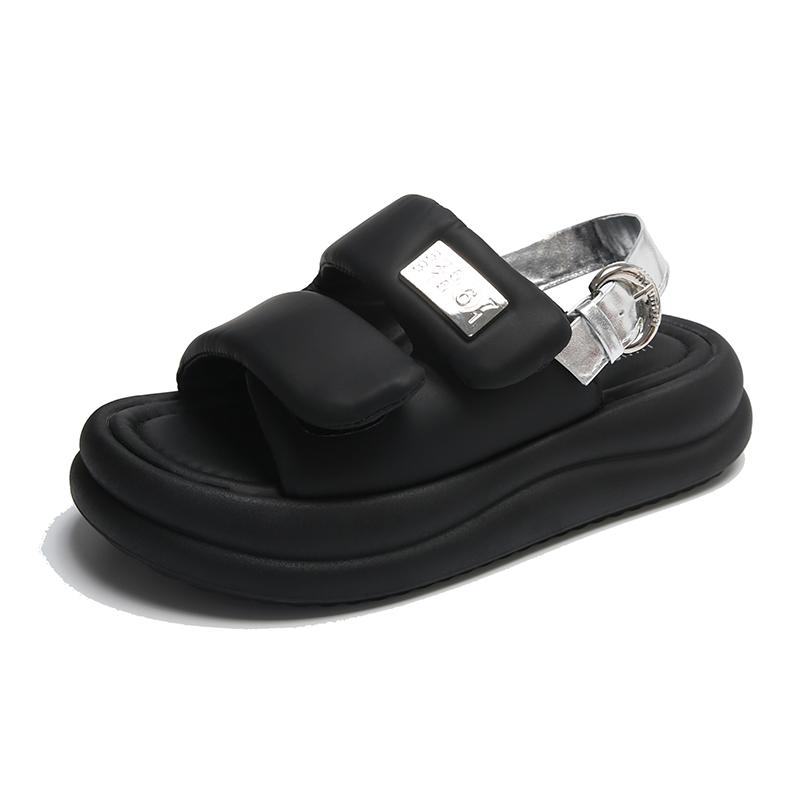 

Модная обувь для женщин 2024 года, брендовые женские сандалии с пряжкой на ремне, модные повседневные сандалии с металлическим украшением, женские новые сандалии на плоской подошве с открытым носком 40 чёрный