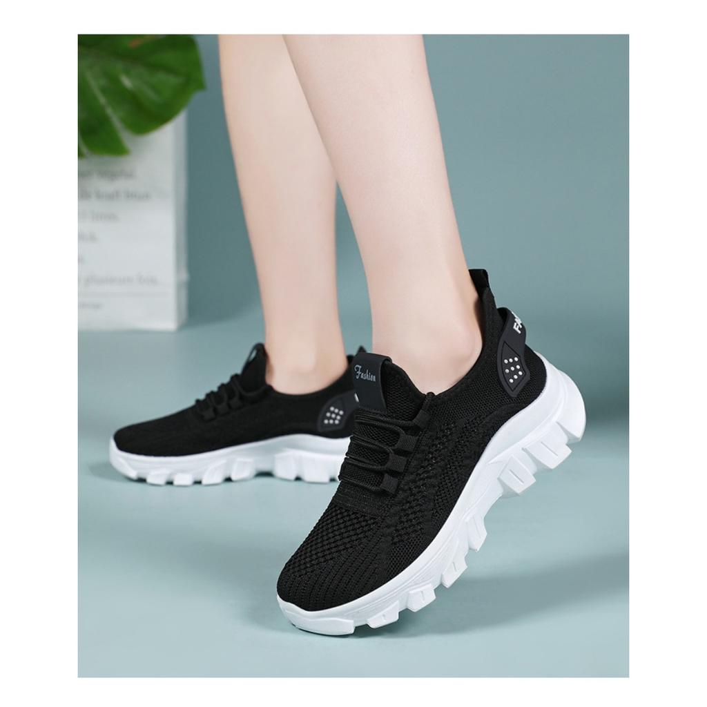 Women's Shoes Summer New Sports Shoes Breathable Running Shoes Thick Sole Wear-resistant Single Shoe Comfortable Versatile Casual Shoes