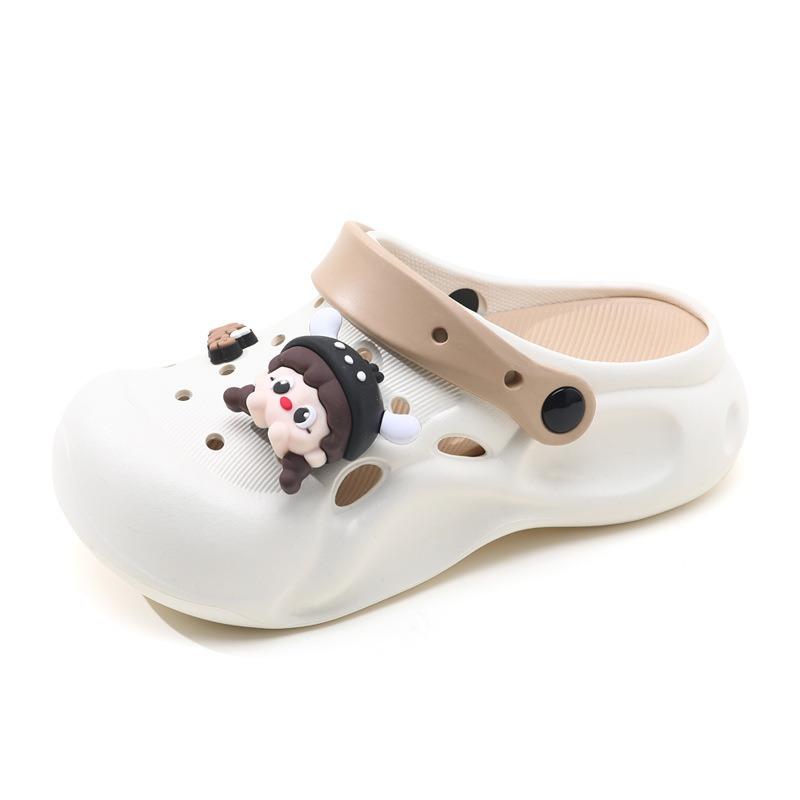 Summer wear eva hole shoes women's new thick-soled deodorant cute girls slippers heightening DIY sandals