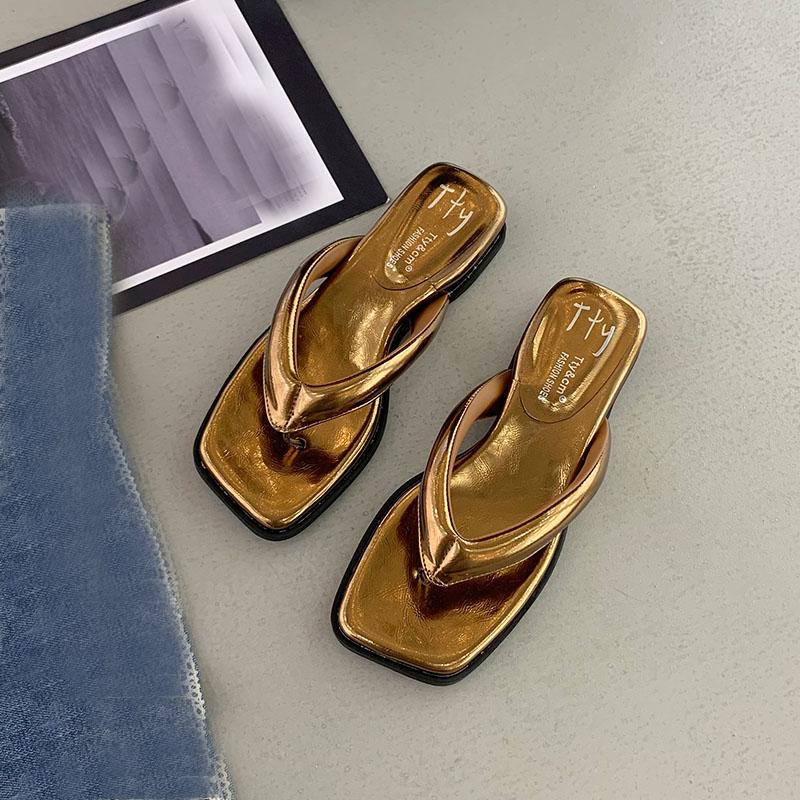 Fashion Fashion Summer Beach Flip flops Women Flats Slides Slippers Shoes Luxury Female Flats Slippers Sandals Shoes For Ladies