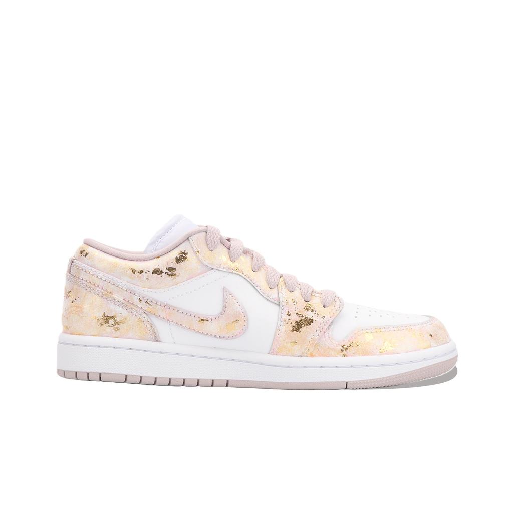 Jordan Air Jordan 1 Moonbathed, Aphrodite's Kiss Cushioning Slip Resistant Low Top Vintage Basketball Shoes Unisex DC0774-606(Team1390)