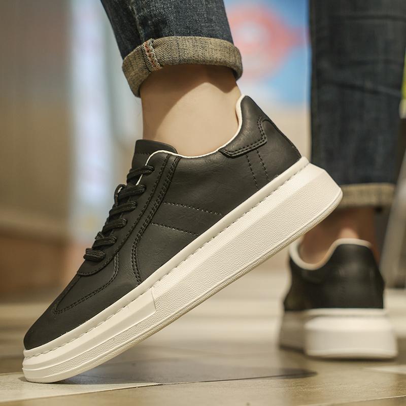 Fashion White Casual Men's Board Shoes Minimalist Quality and Comfortable Style Leisure Outdoor Fashion Street Daily Youth Shoes