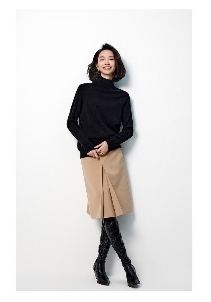 Women's Fine-Spun Seamless 100% Wool High Neck Knitwear - Long Sleeve Winter Base Layer Top