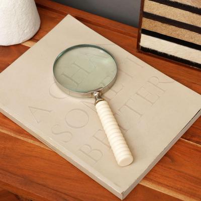 Vintage Style Magnifying Glass With Carved Resin Handle
