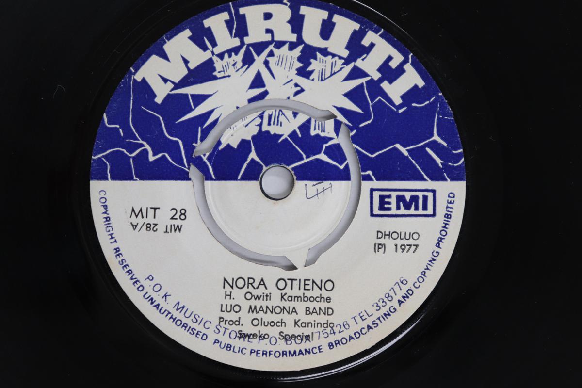 

7inch Record LUO MANONA BAND - Nora Otieno / Teresa Atieno MIT28 MIRUTI Kenya World Music Used
