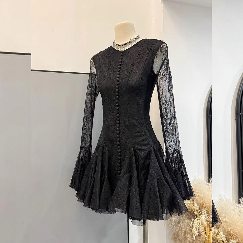 French Temperament Daughter Style Splicing Lace Button Design Long Sleeve Dress Women's Spring New Short Skirt Tide