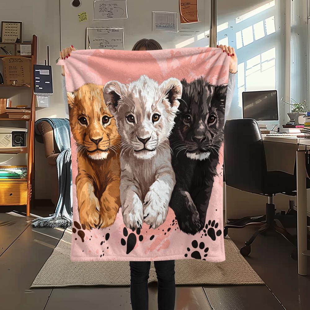 Little Lion pattern Flannel Blanket, High quality Comfortable for All Seasons, Home Decor, Warmth and Comfort, Perfect for Gifts.