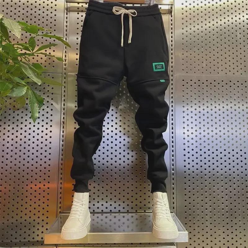 Pánské sportovní kalhoty s výšivkou slim fit - Trendy ležérní tepláky na jaro/podzim