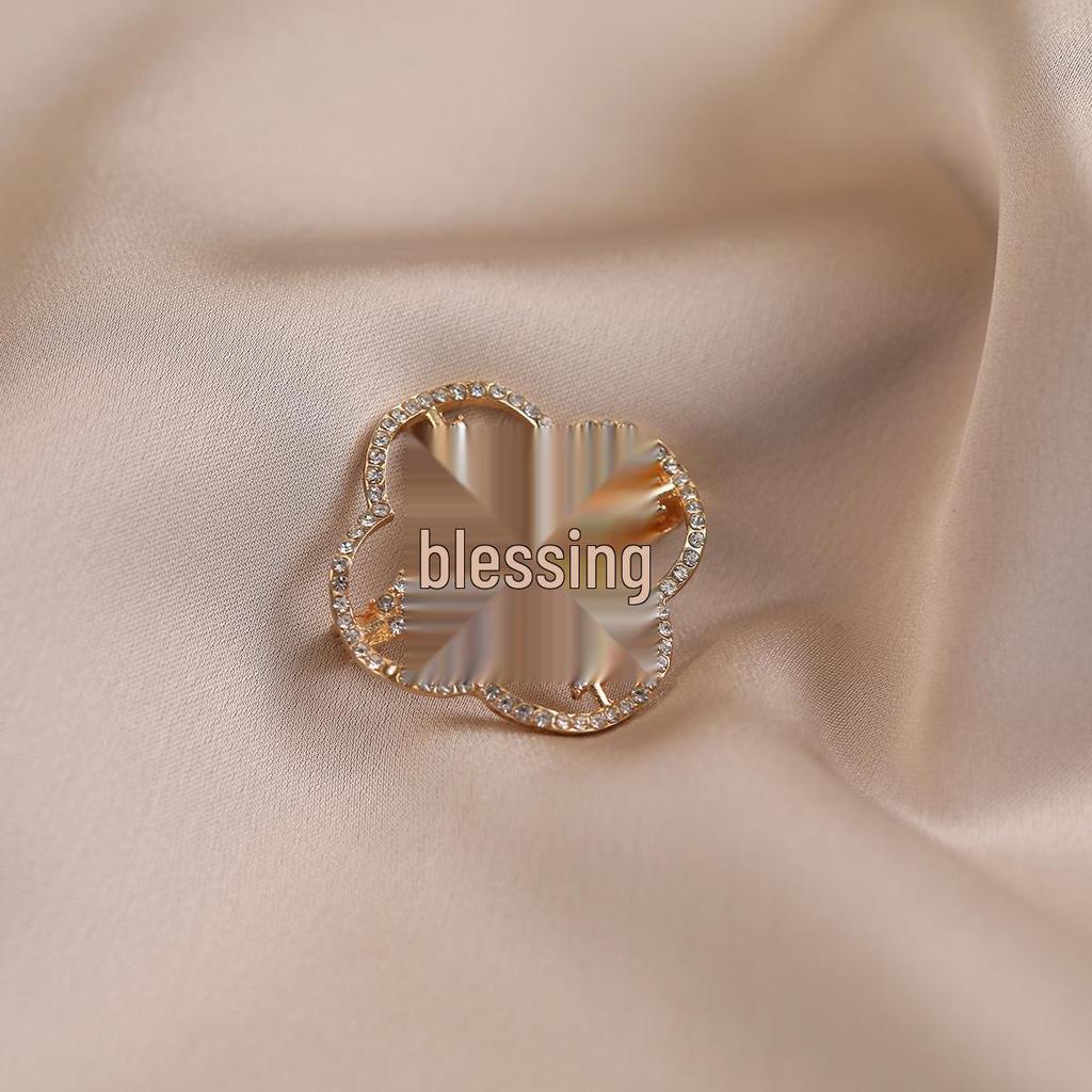 2026 High-End Butterfly Brooch: Elegant Summer Accessory for Shirts and Suits