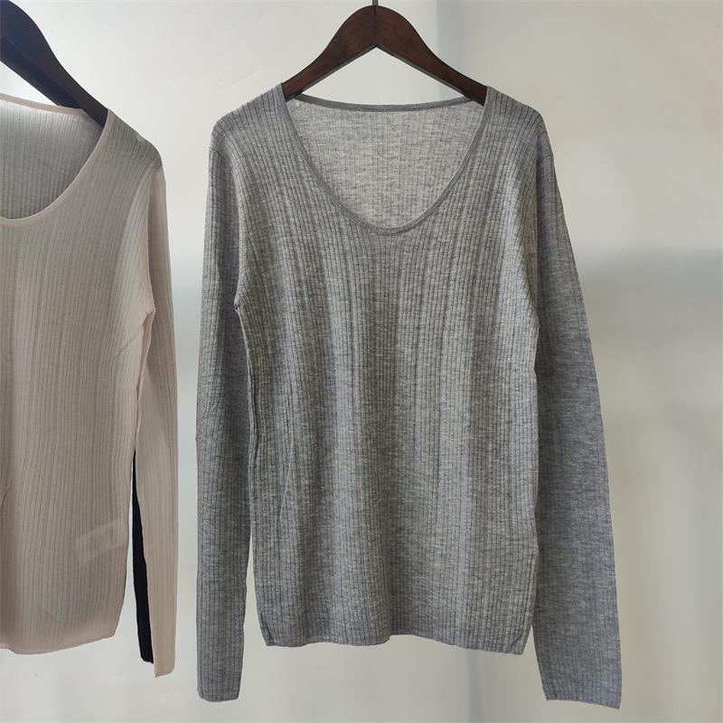 Sleek V-Neck Slim-Fit Wool Cashmere Knitwear - Comfortable, Stretchy, and Flattering Long-Sleeved Top for Women