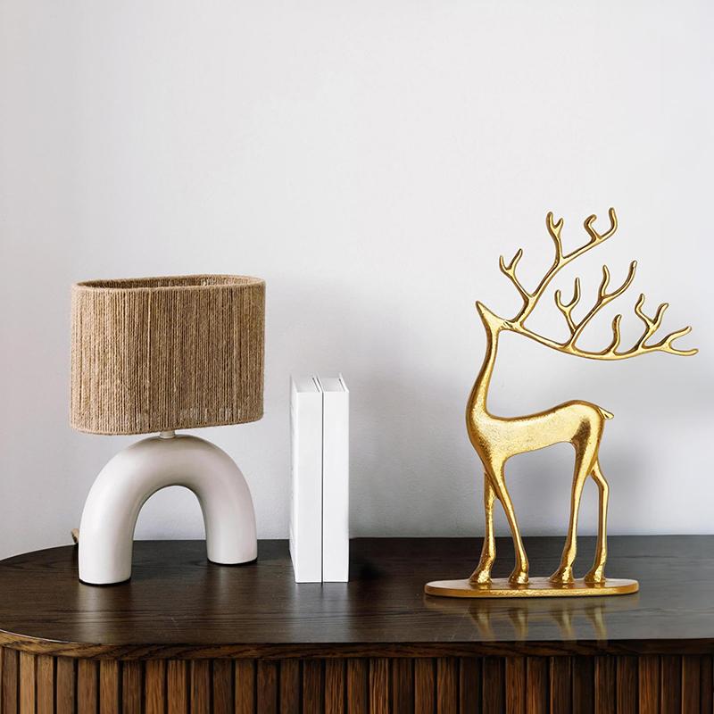 Rentier Weihnachtsdeko, Metall Rentierfiguren, Moderne Minimalistische Weihnachts-Skulptur, Elegante Indoor-Feiertagsdeko