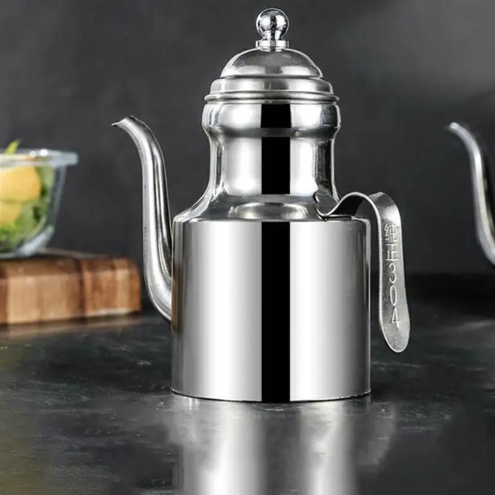 Long Spout Oil Pot 310/500ml Oil Kettle Durable Grease Container Kitchen