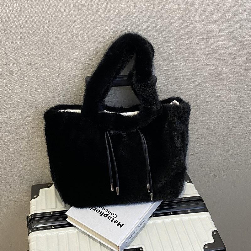 Premium Haartasche Herbst und Winter neu Plüsch Schultertasche mit großer Kapazität modische Tragetasche