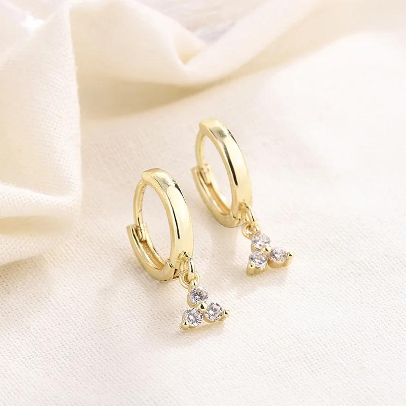 2 Paires Boucles d'Oreilles Créoles Petites Câlins en Acier Inoxydable Pour Femmes Petit Pendentif Cristal Zirconium Boucles d'Oreilles Cartilage Bijoux Piercing
