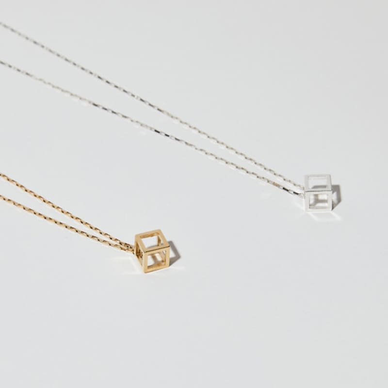 

BONAFIDE JEWELRY Large Frame Cube Necklace Silver