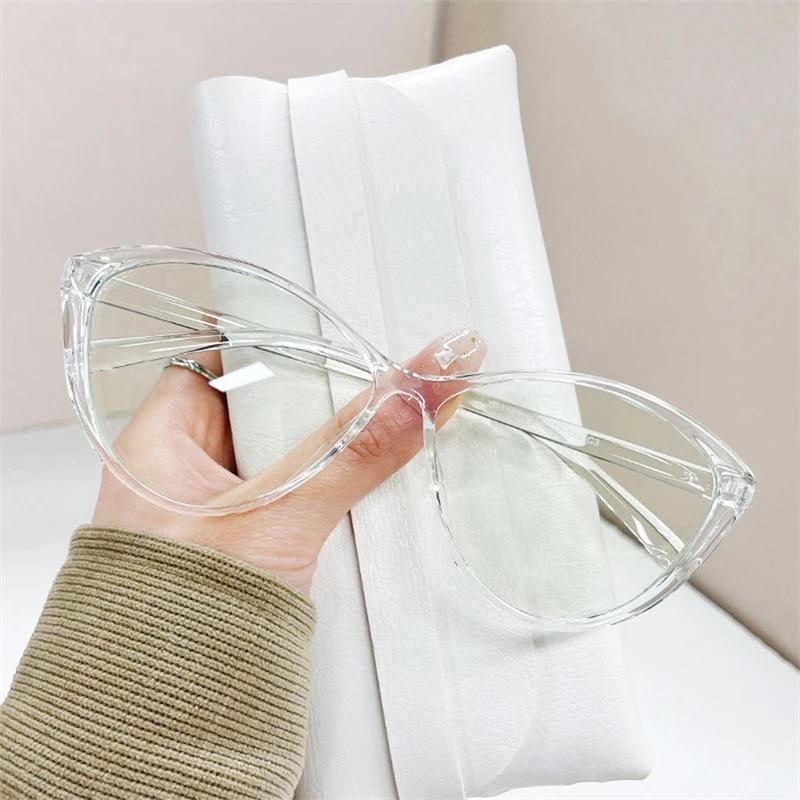 Retro Transparent Computer Glasses Frame Women Men Anti Blue Light Oval Glasses Blackout Glasses Optical Glasses Lenses