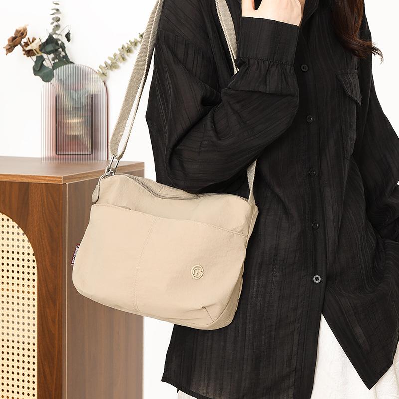 Crossbody Bag Lightweight Water-repellent Nylon Bag Women's Shoulder Bag