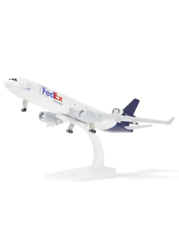Model MD-11 1: 300 die-cast with stand