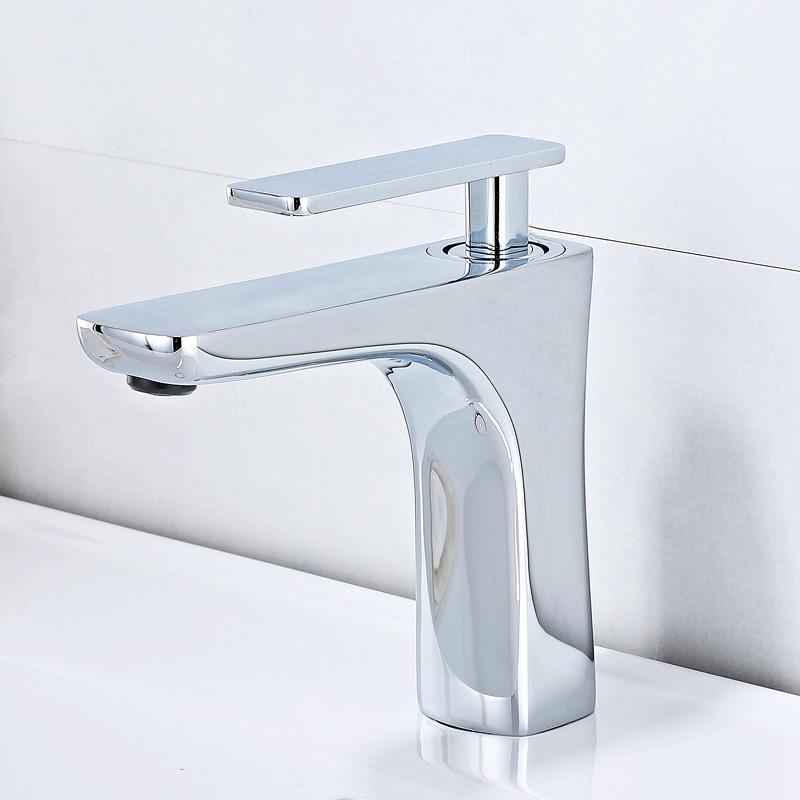 Brushed Gold Bathroom Faucet Antique Basin Faucet Water Basin Mixer Tap Hot & Cold Brass Lavotory Faucet Sink Water Crane Mixer