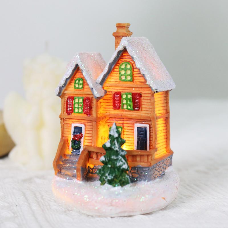 Christmas Resin Light-Up Small House Ornament - Retro Micro Landscape Decoration