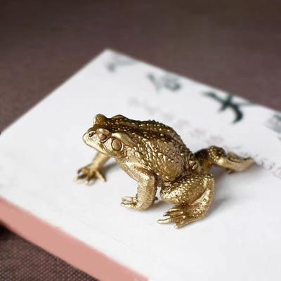 Statuina di rospo in ottone, animale fortunato in ottone, rana, modello, statua, scultura, giocattolo, decorazione da tavolo, Feng Shui, ornamento, regalo per festival