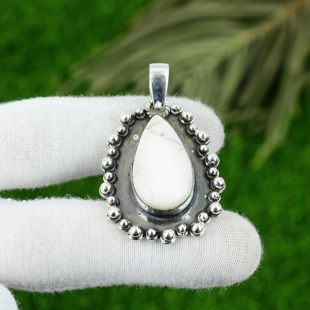Natural Howlite Gemstone Indian Jewelry 925 Sterling Silver Pendant For Women