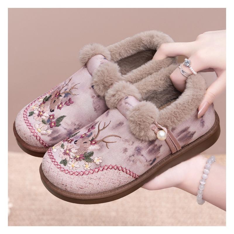 Cotton Shoes, Winter Women's Ethnic Style Women's Boots, Fashion Embroidered Boots, Warm and Comfortable Boots, One-foot Pumps