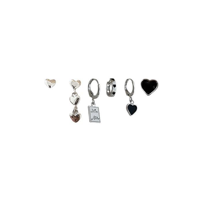Korean Dark Cold Style Heart Stud and Ear Cuff Set - 2024 Stylish New Ear Jewelry