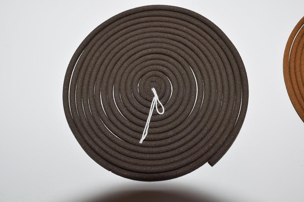 Awaji Baikundou Spiral Incense Approximately 12 14 Hanging Lotus for Buddhist Altar 7th and 49th Days of Hanging Natural Materials Sticks, Hours,