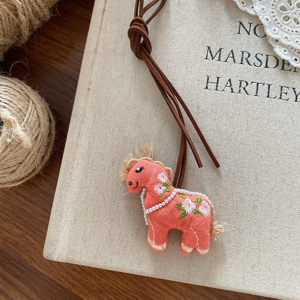 New Creative Cute Cloth Animal Horse Necklaces for Women Children Fashion Sweater Chain Accessories