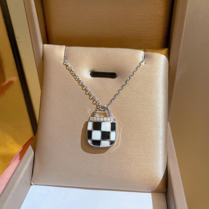 Collier à la mode pour femmes, en cuivre, Micro incrusté, en acier, Simple, maille rouge, chaîne de collier exquise