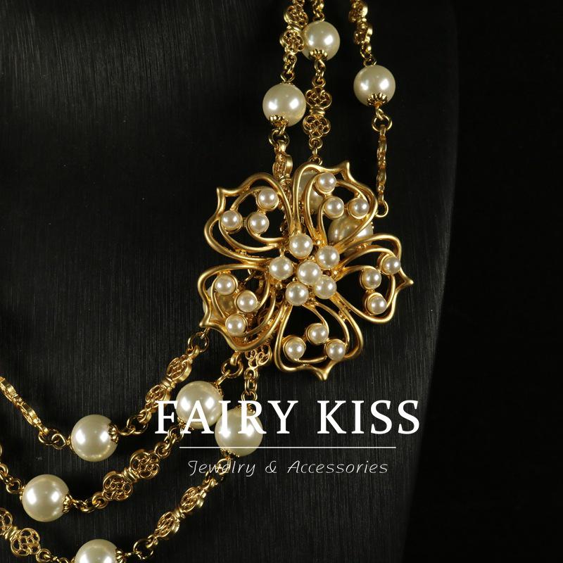 Vintage Floral Pearl Jewelry Set: Elegant Multi-layer Necklace & Earrings