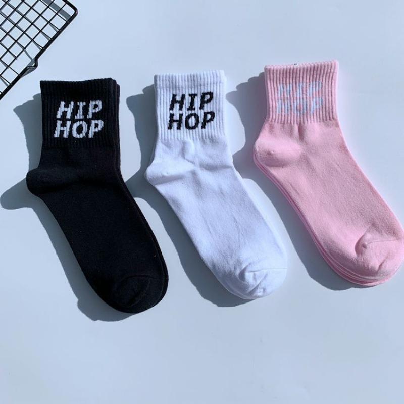 5 Pairs Socks Black and White Men's and Women's Mid-calf Hip Hop Personality Short College Style Skateboarding Socks