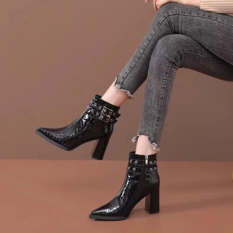 Black Women's Ankle Boots Autumn Winter 2024 Booties Y2k On Promotion Chic and Elegant Sale Trend Comfortable Female Short Shoes