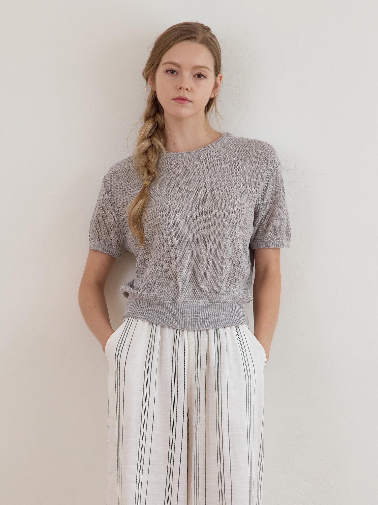 Le Studio Rounded Neck Waffle Short Sleeve Knit Gray Grey/Free